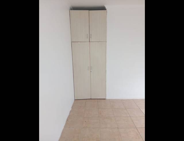 1 BEDROOM ROOM TO LET IN RESERVOIR HILLS
